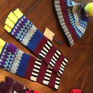 Burberry hat and gloves